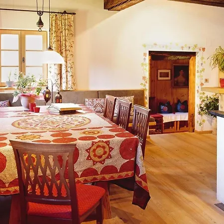 Napoleonvilla - Fuer Kreative Auszeiten By Interhome *